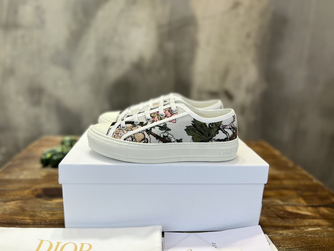 新配色 Dior(迪奧 )2023經典升級