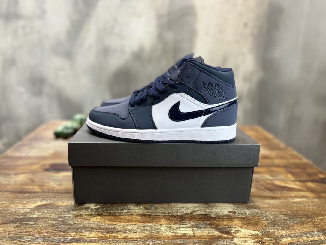 Air Jordan 1 Mid 喬一中幫復古籃球運動鞋