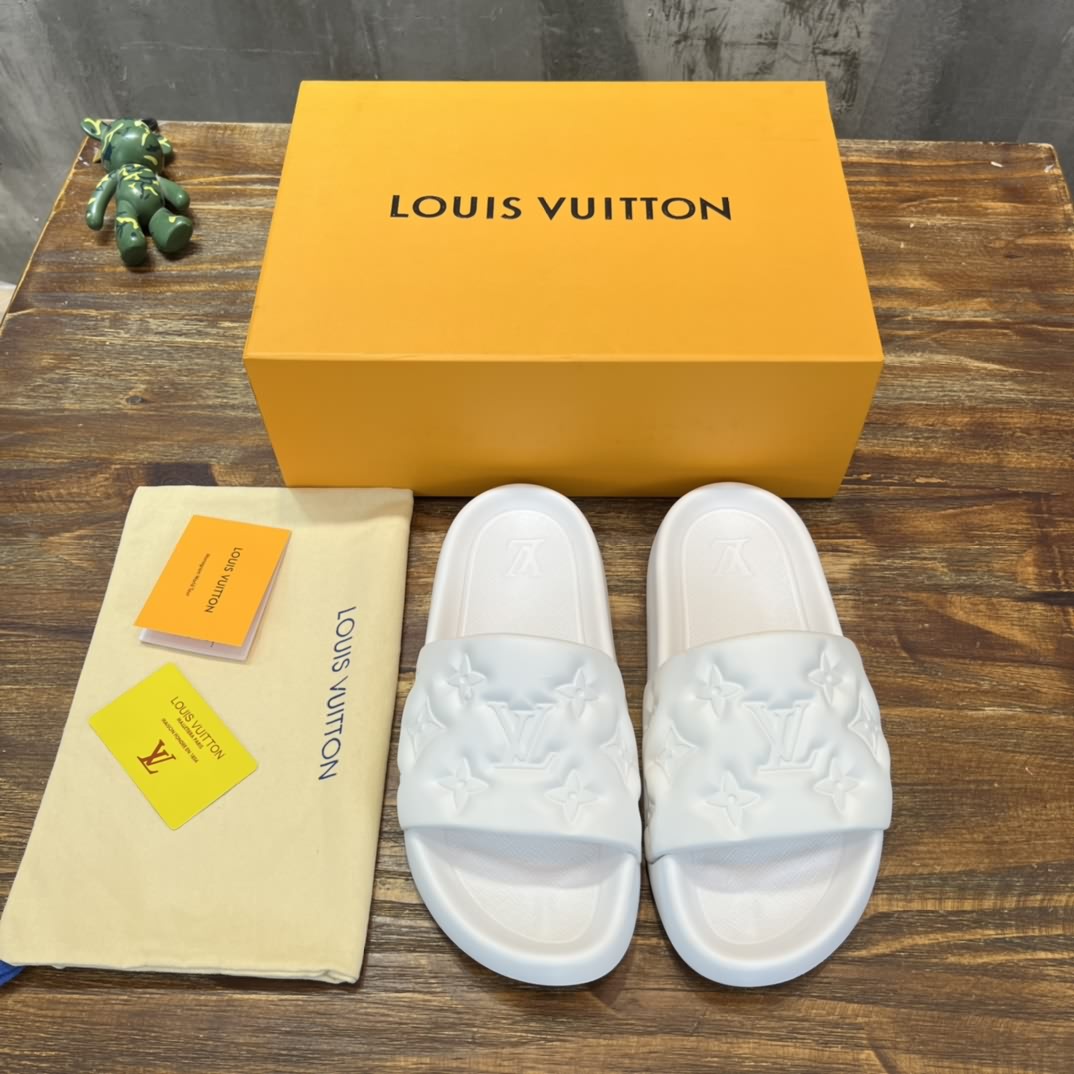 LV路易威登L家驢牌monogram 浮雕 拖鞋