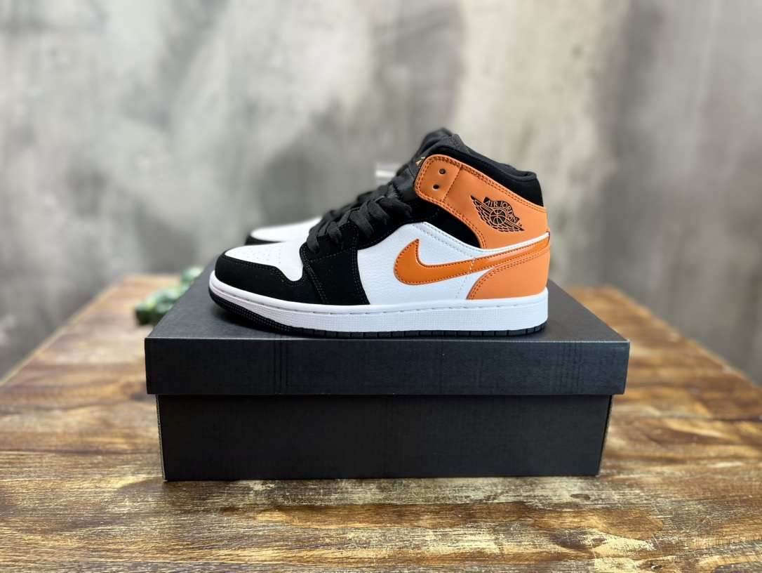 Air Jordan 1 Mid 喬一中幫復古籃球運動鞋