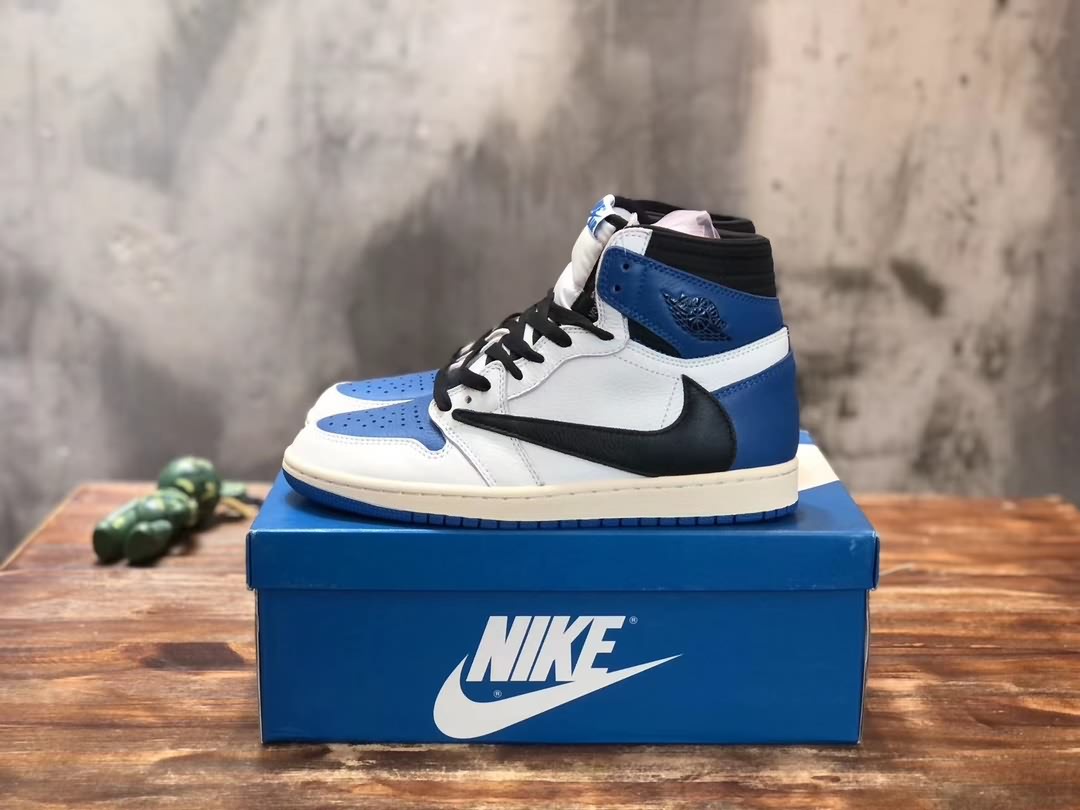 Travis Scott x Fragment x Air Jordan 1 High OG SP &ldquo;Military Blue&rdquo;倒鉤