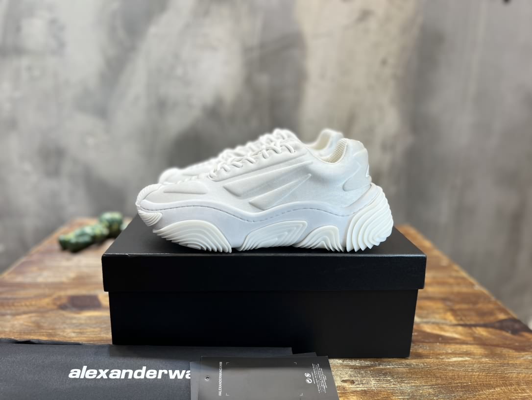 Alexanderwang亞曆山大&middot;王aw vortex 萊卡老爹鞋