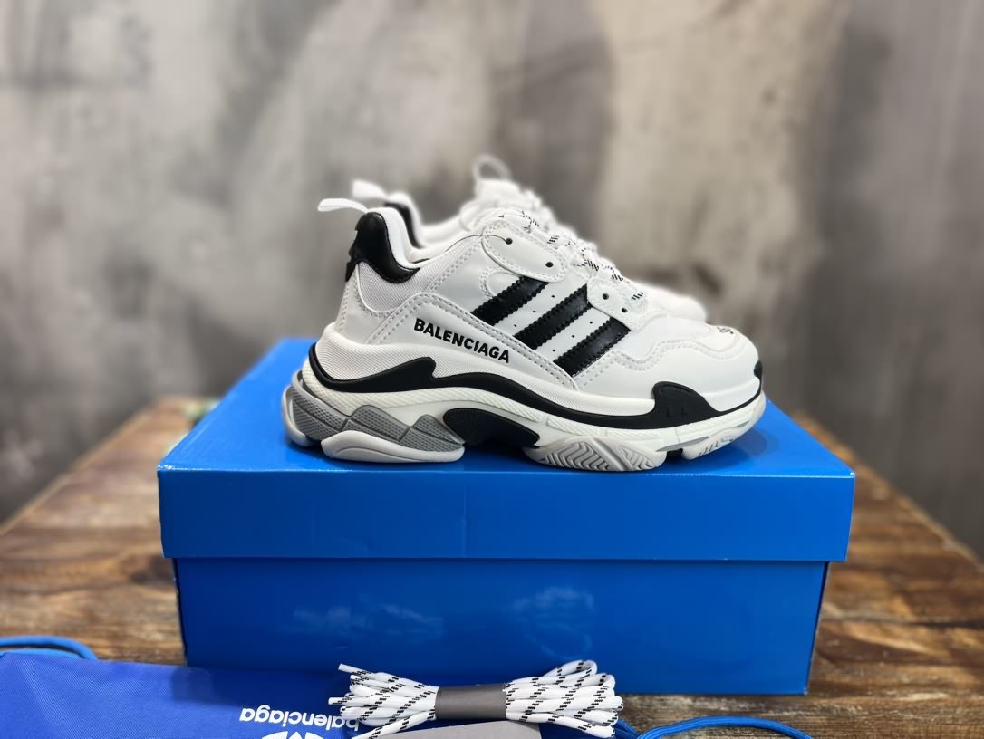 Balenciaga Triple S 巴黎世家 姥爹復古運動鞋