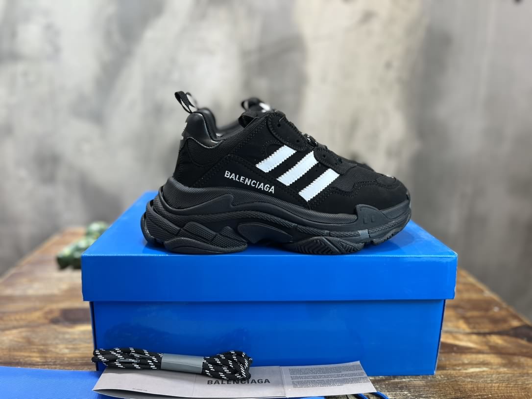 Balenciaga Triple S 巴黎世家 姥爹復古運動鞋