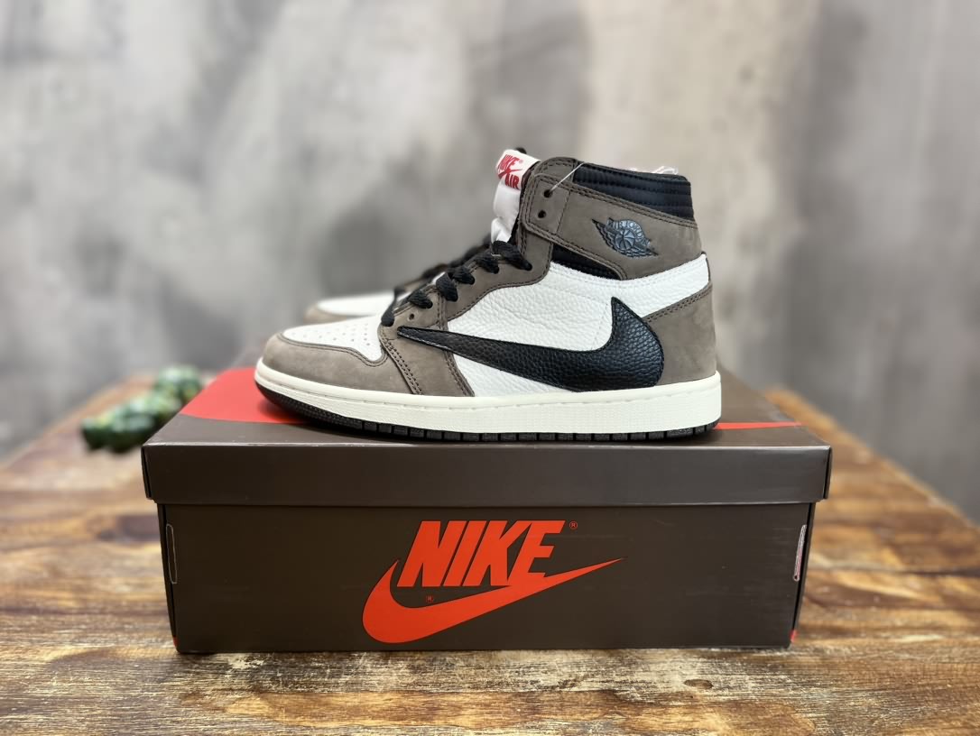 NIKE AJ HIGH 高幫倒勾