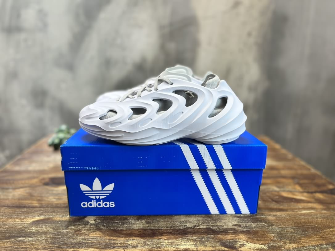 Adidas ADIFOMQ 洞洞鞋2.0