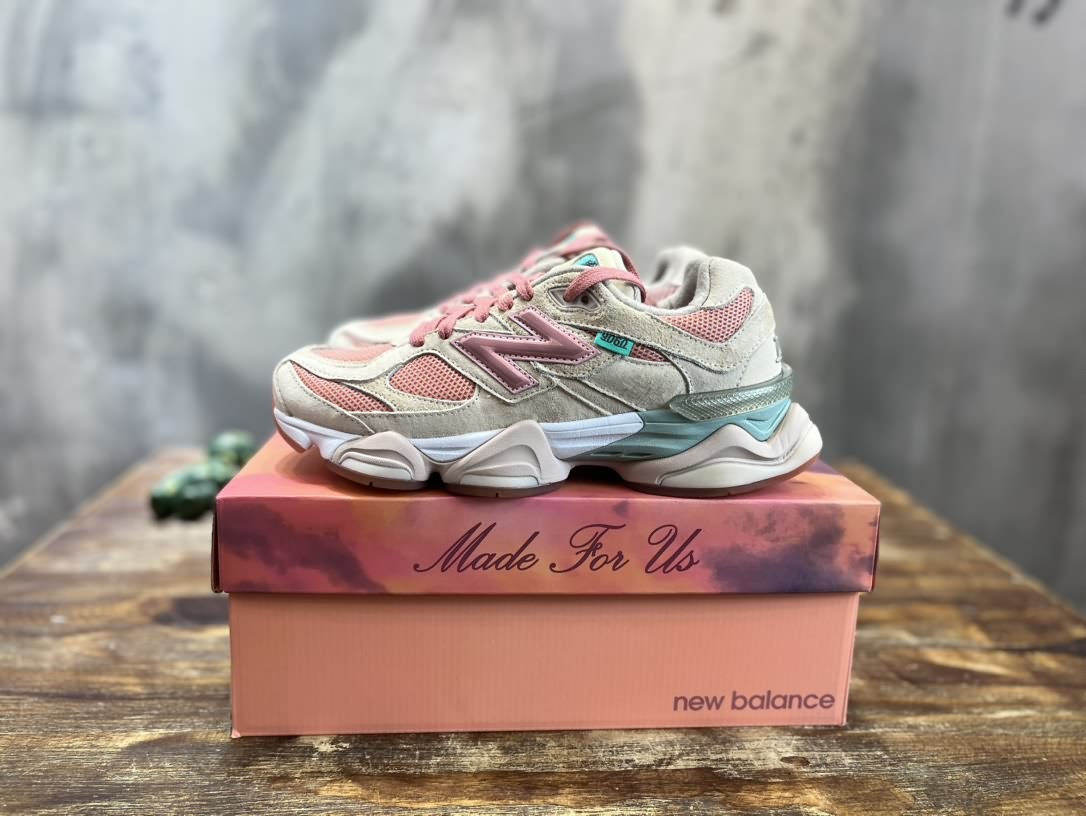 New Balance 9060 復古低幫休閒鞋