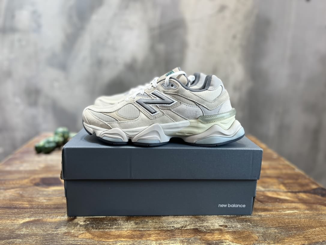 New Balance 9060 復古低幫休閒鞋