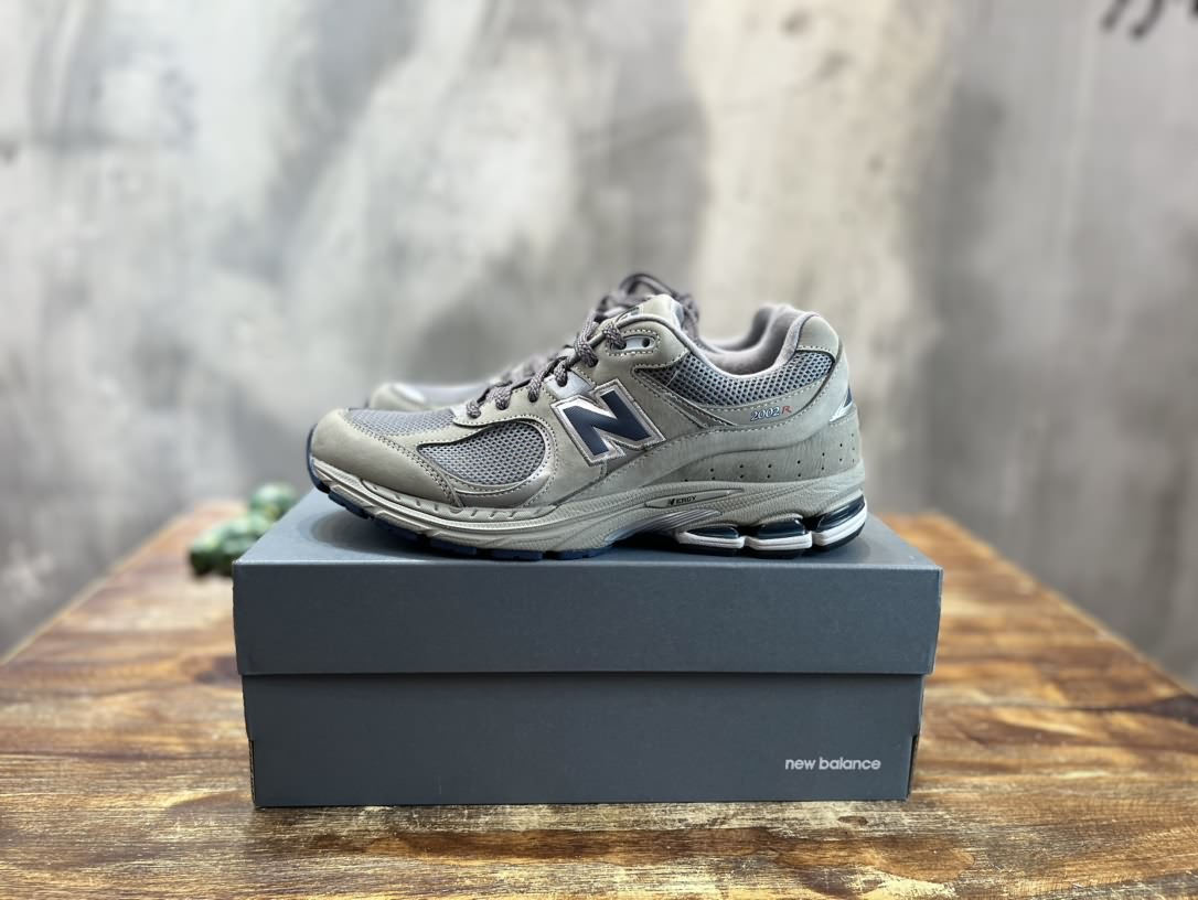 New Balance 2002R Gore-tex 復古低幫 休閒跑步鞋