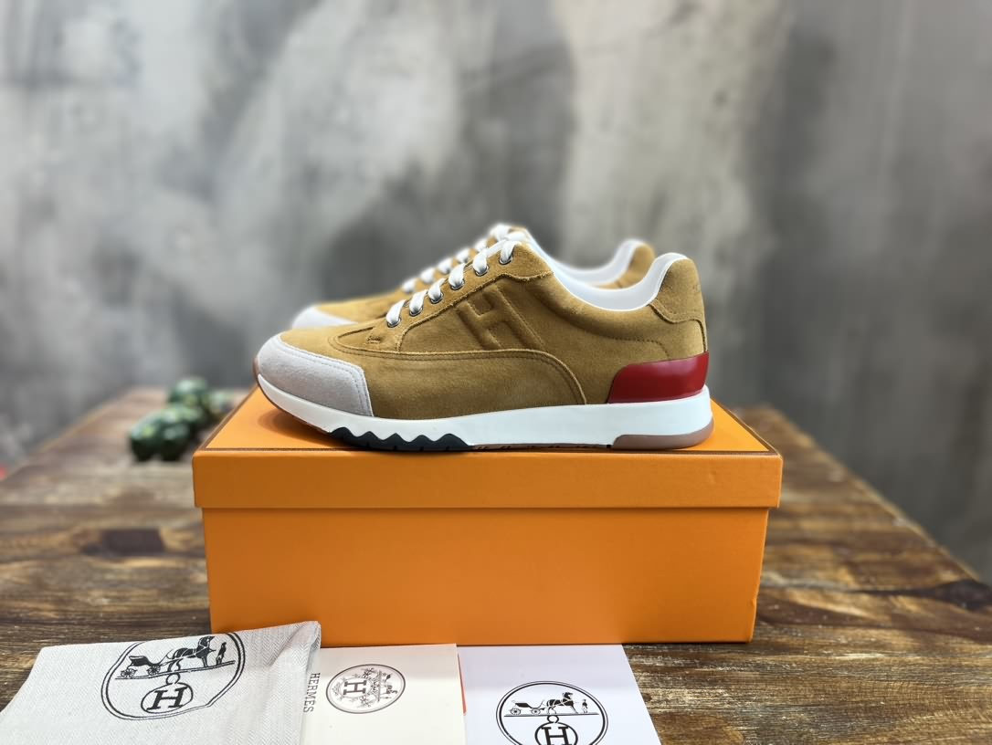 【情侶款】Herm&egrave;s H家22ss早春小白鞋