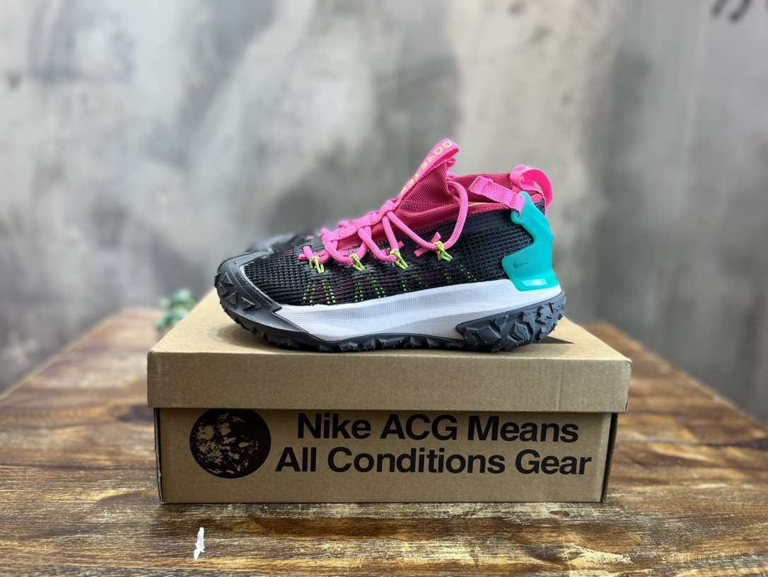Nike ACG Mountain Fly Low 8代 SE 復古潮流戶外登山鞋慢跑鞋