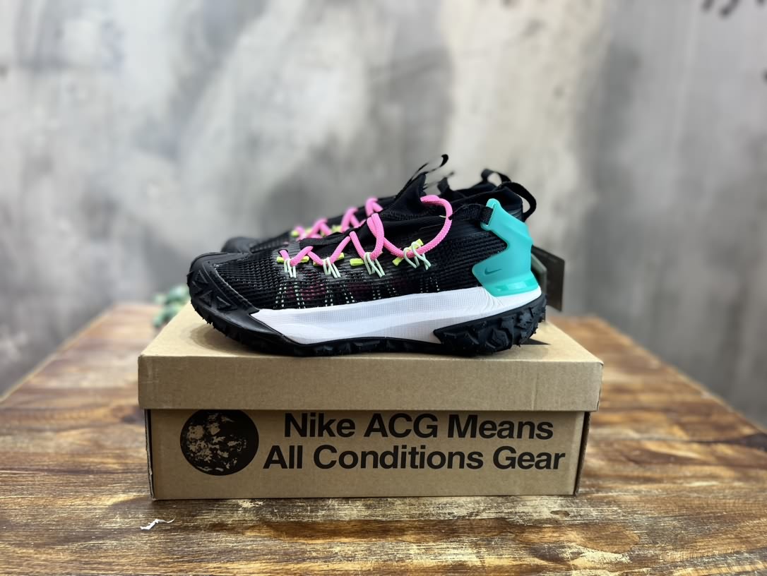 Nike ACG Mountain Fly Low 8代 SE 復古潮流戶外登山鞋慢跑鞋
