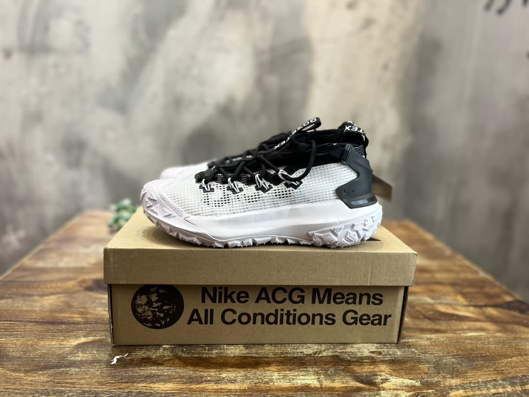 Nike ACG Mountain Fly Low 8代 SE 復古潮流戶外登山鞋慢跑鞋
