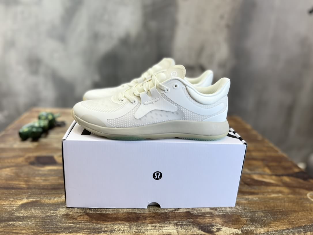 露露樂蒙/Lululemon W Blissfeel Run Low 布利斯系列低幫女健身訓練透氣休閒運動慢跑鞋&ldquo;酒紅&rdquo;