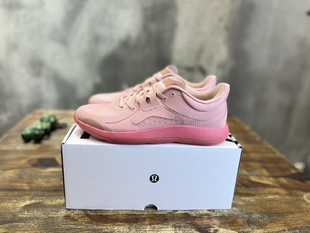 露露樂蒙/Lululemon W Blissfeel Run Low 布利斯系列低幫女健身訓練透氣休閒運動慢跑鞋&ldquo;酒紅&rdquo;