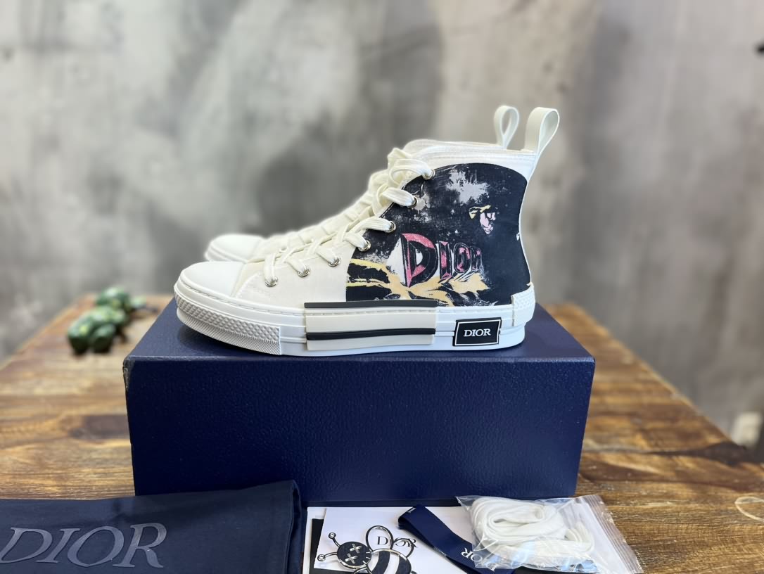 Dior B23'Homme x Kaws By Kim Jones 限量合作款