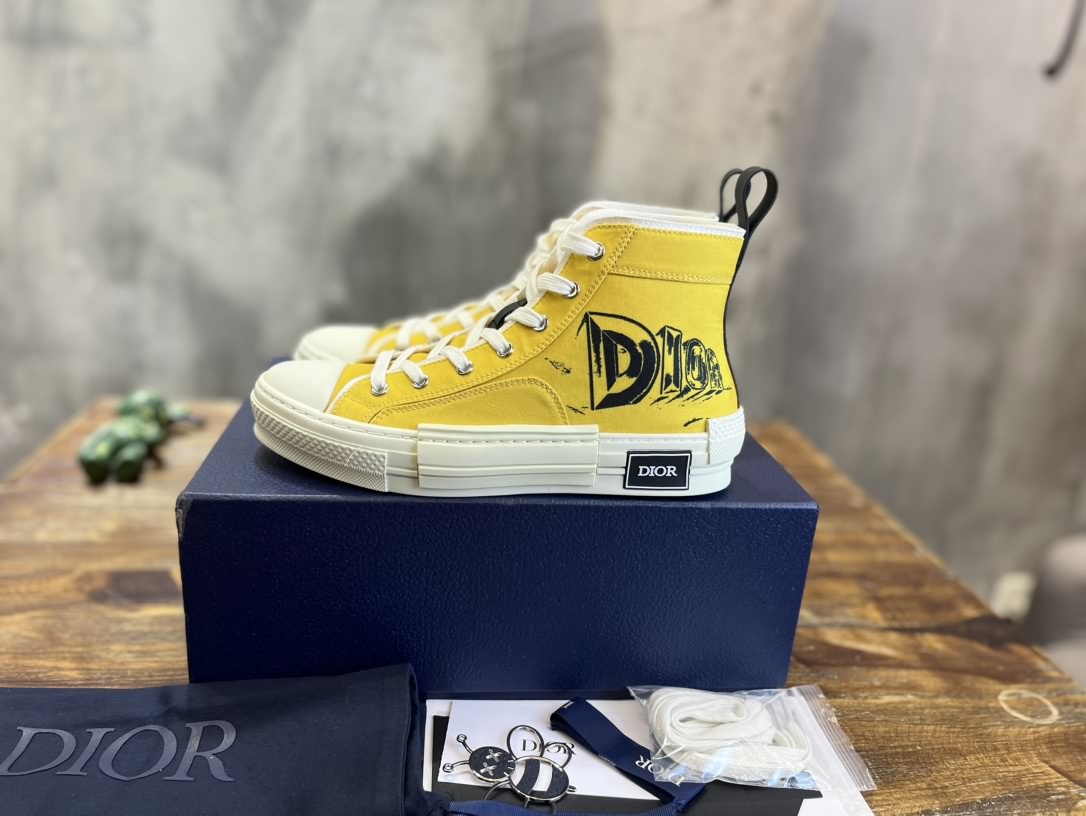 Dior B23'Homme x Kaws By Kim Jones 限量合作款