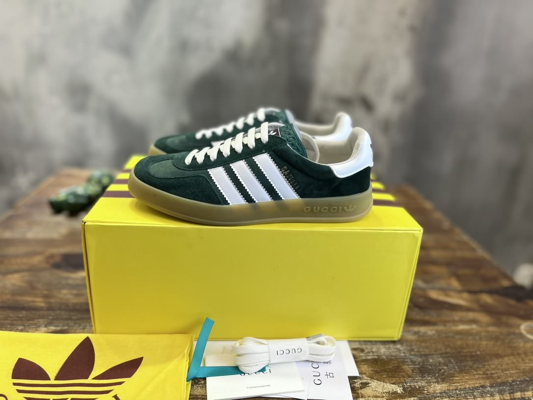 adidas x Gucci聯名款Gazelle運動鞋