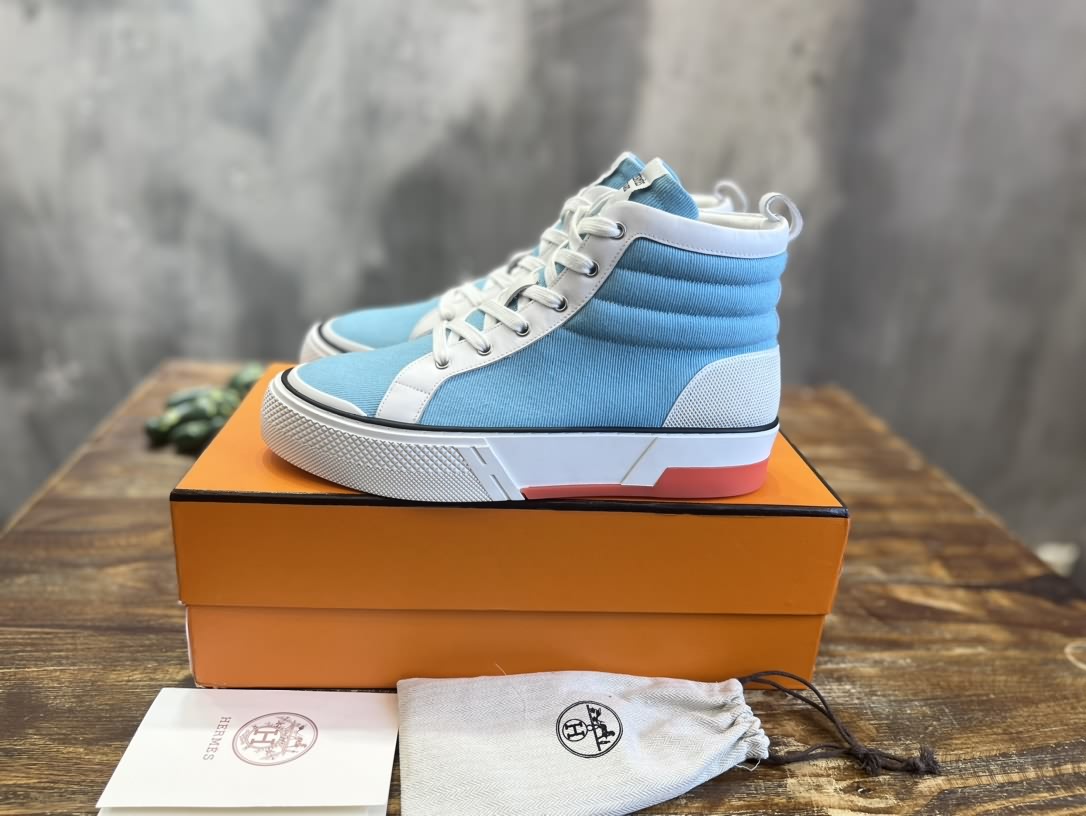 【情侶款】Herm&egrave;s H家22ss早春小白鞋