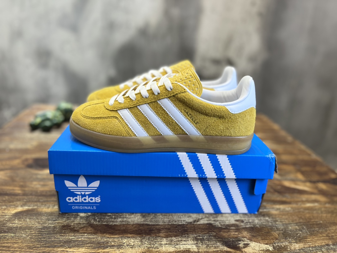 阿迪達斯Adidas Gazelle Indoor Trainers 羚羊內訓系列低幫復古百搭休閒運動德訓風板鞋