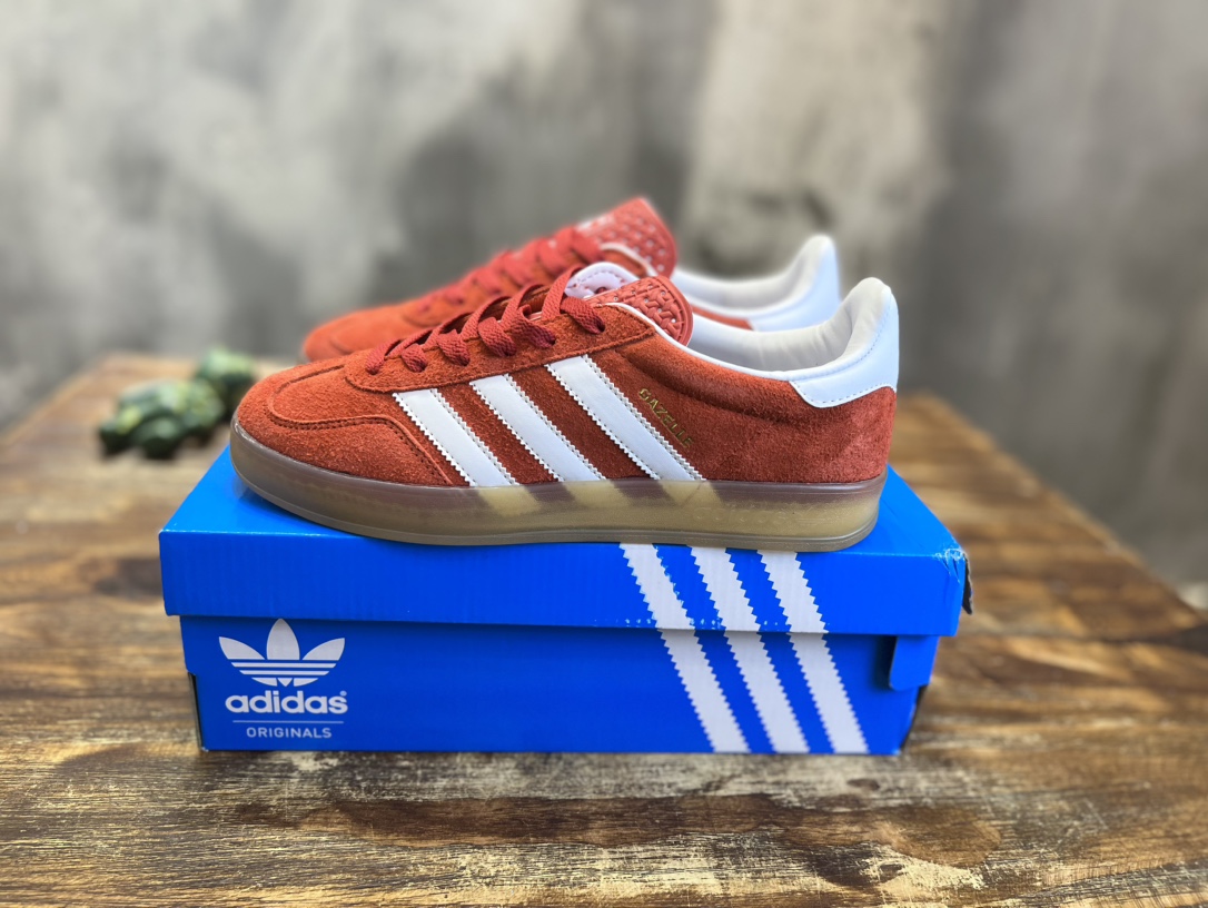 阿迪達斯Adidas Gazelle Indoor Trainers 羚羊內訓系列低幫復古百搭休閒運動德訓風板鞋