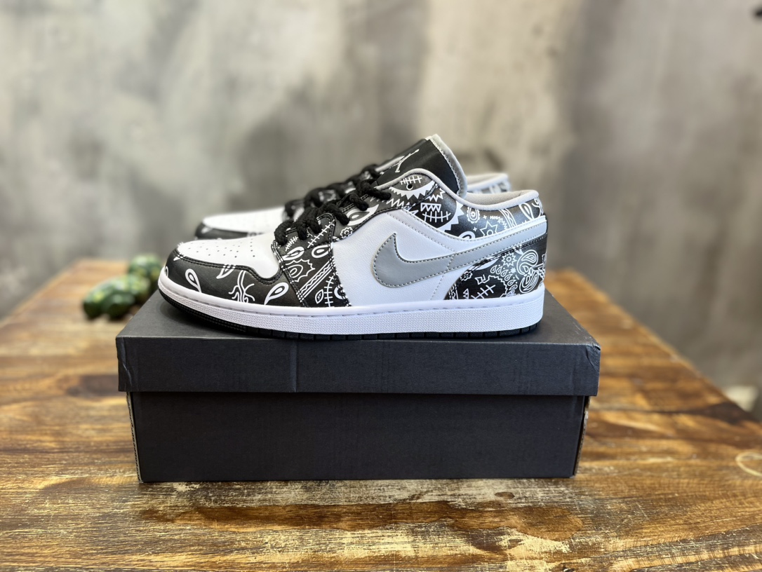 Air Jordan 1 low 喬一低幫復古籃球運動鞋