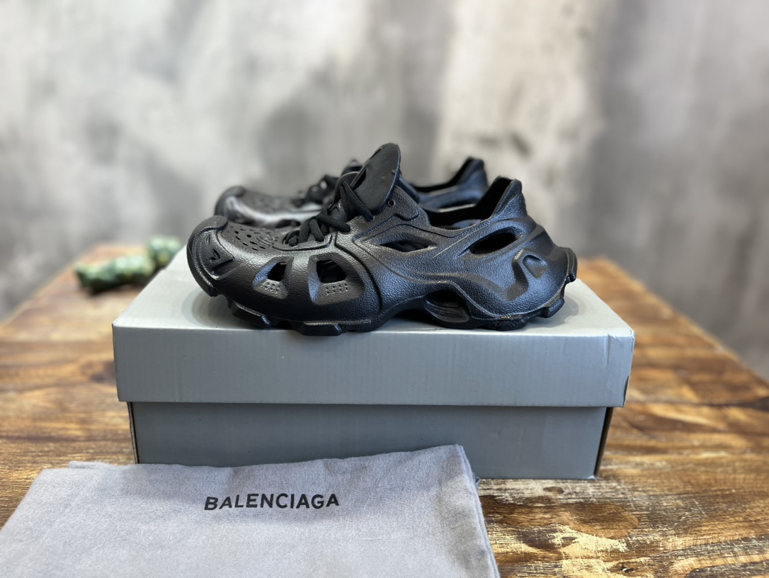 新款BALENCIAGA 巴黎世家-涼鞋