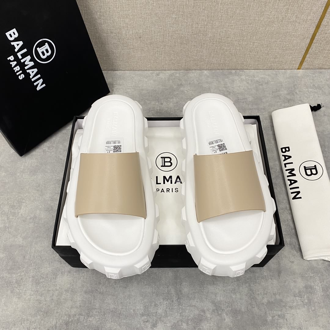 BALMA*N /巴爾-曼新品浮雕徽標拖鞋