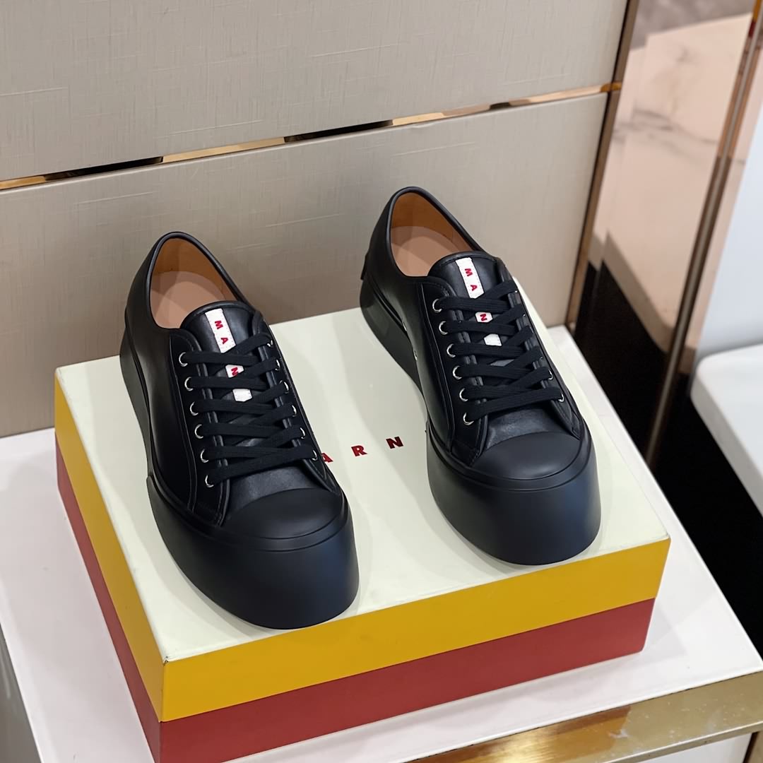 Marni厚底系帶大頭男款休閒鞋
