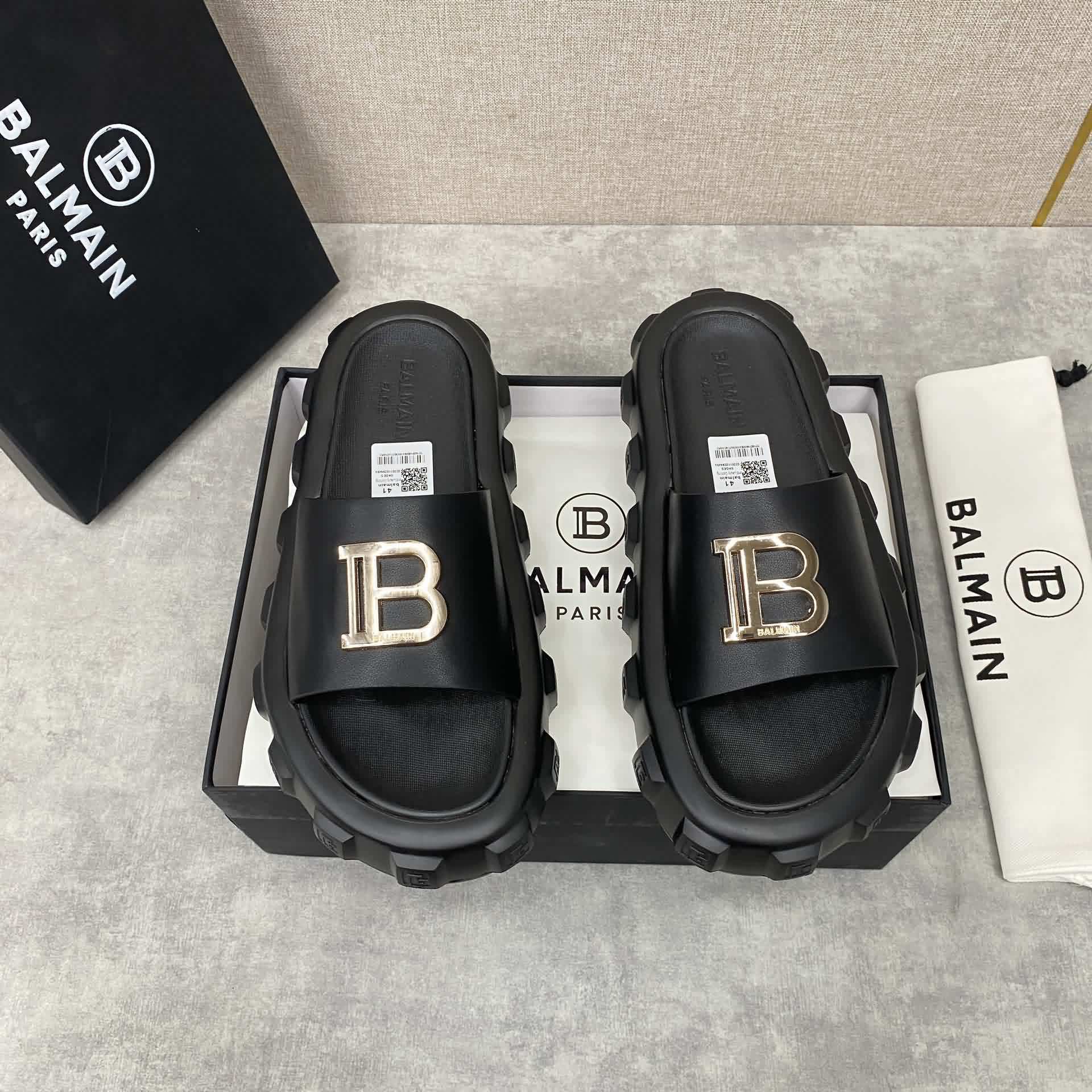 BALMA*N /巴爾-曼新品浮雕徽標拖鞋