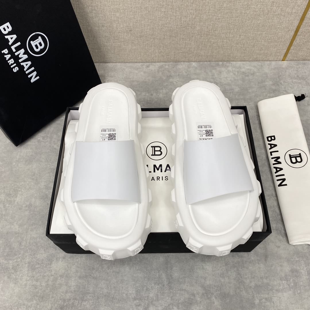 BALMA*N /巴爾-曼新品浮雕徽標拖鞋