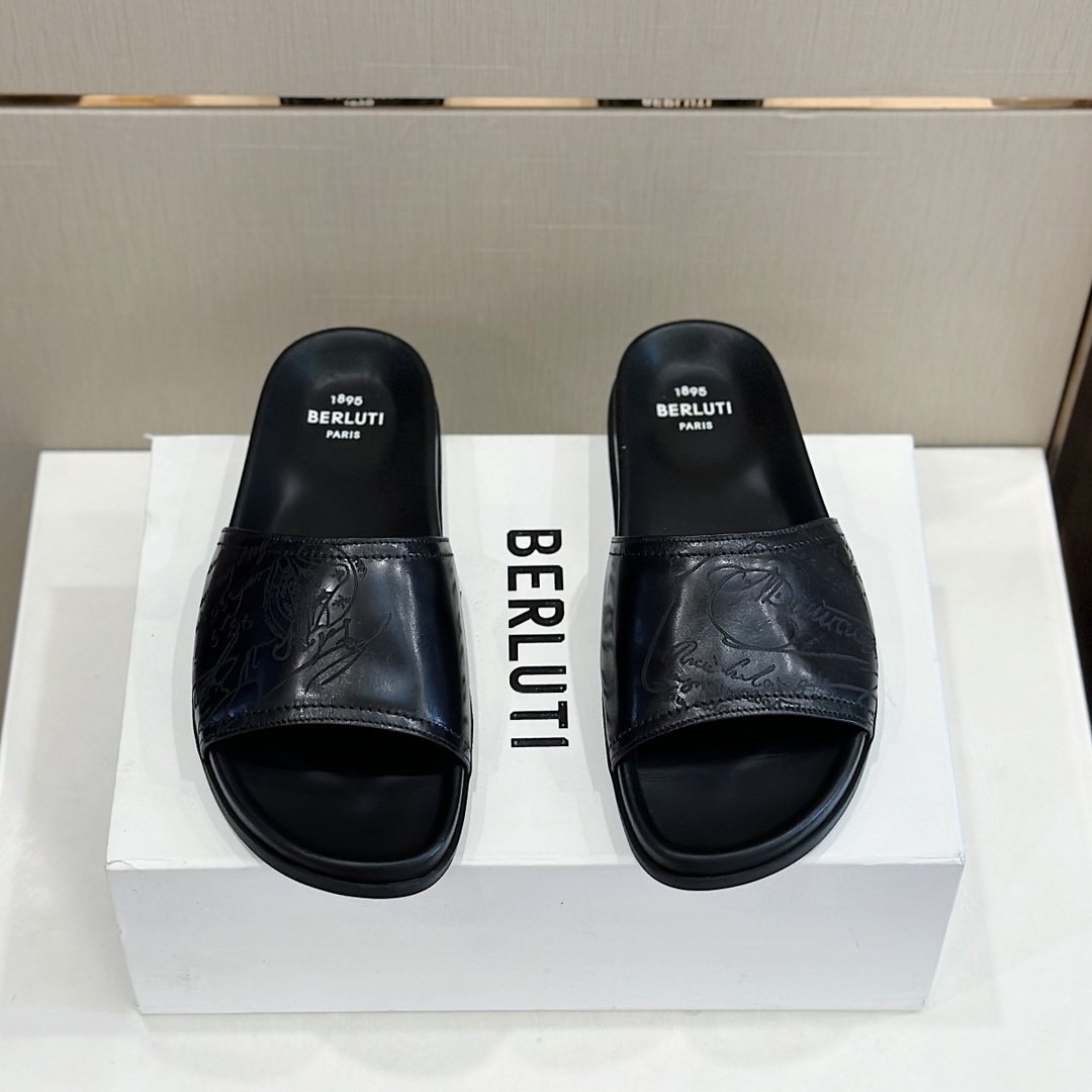 Berluti圖紋牛皮扣飾男款拖鞋