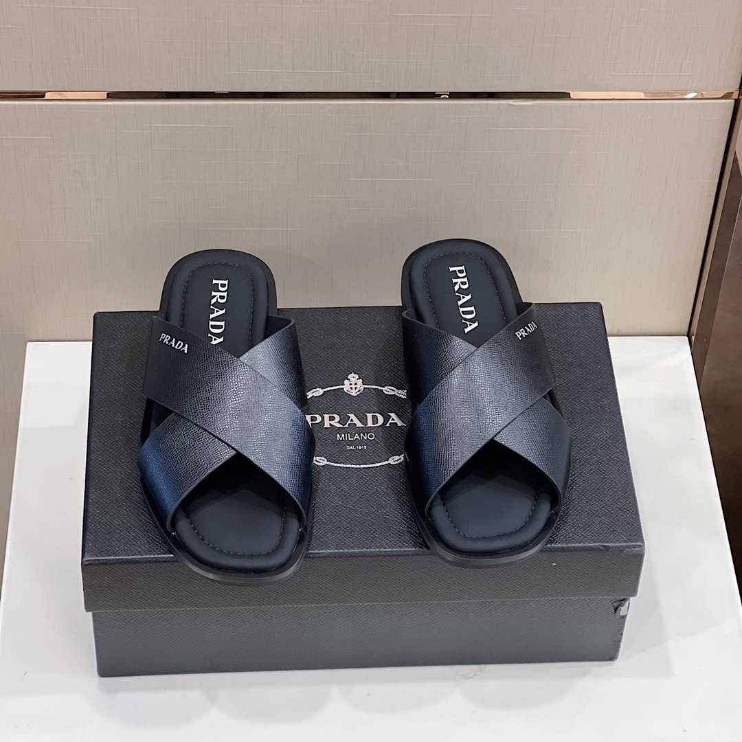 Prad@P家進口牛皮男款拖鞋