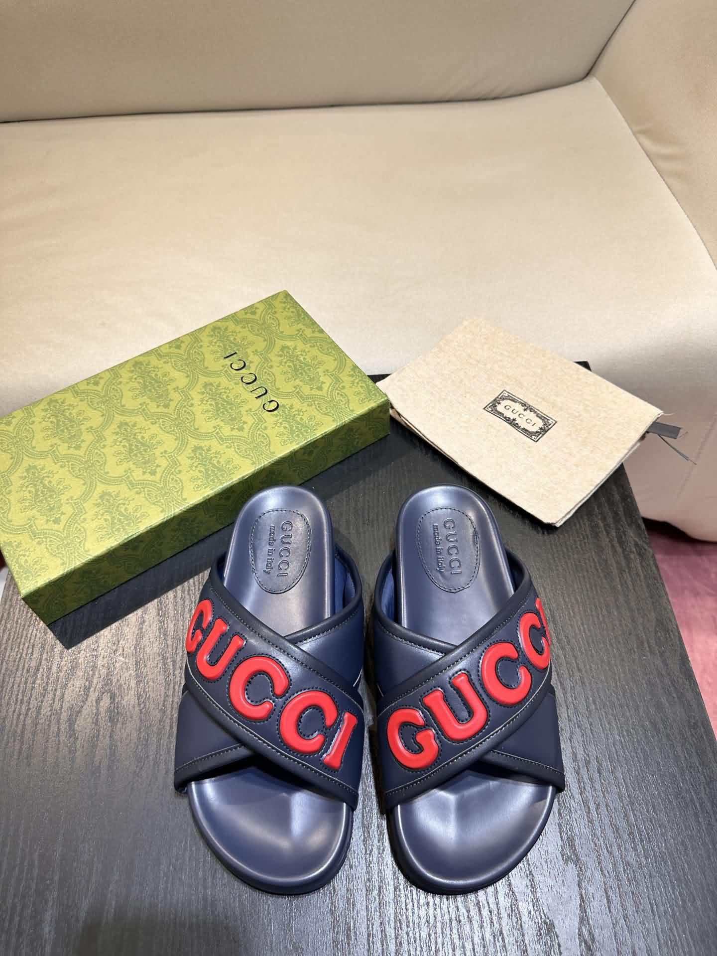 Guc* 男士涼拖