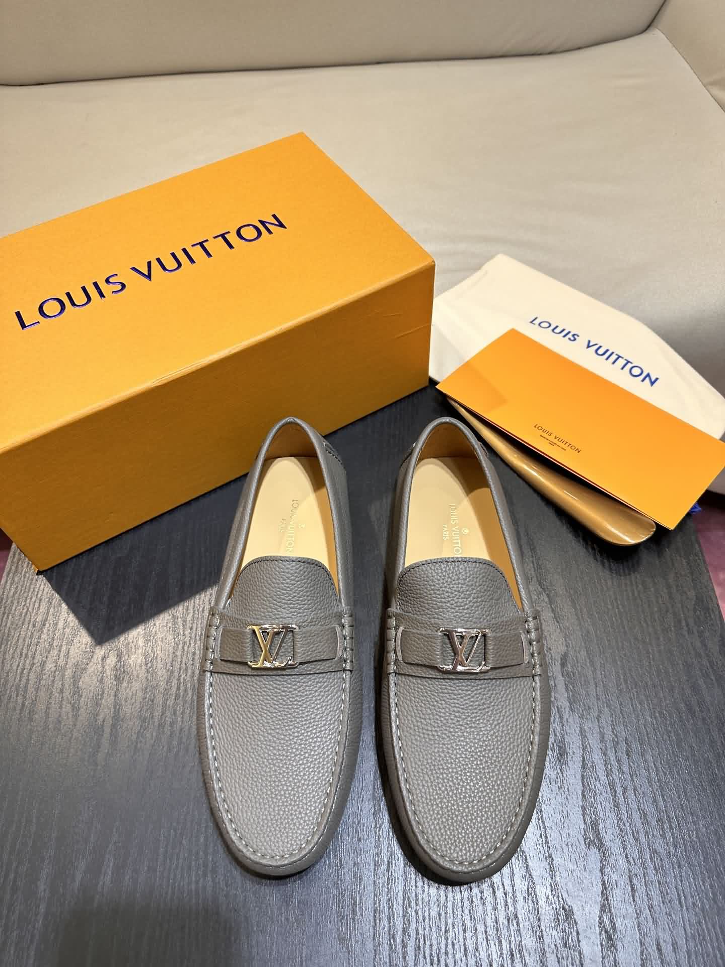 LV 經典 Monte Carlo 莫卡辛鞋