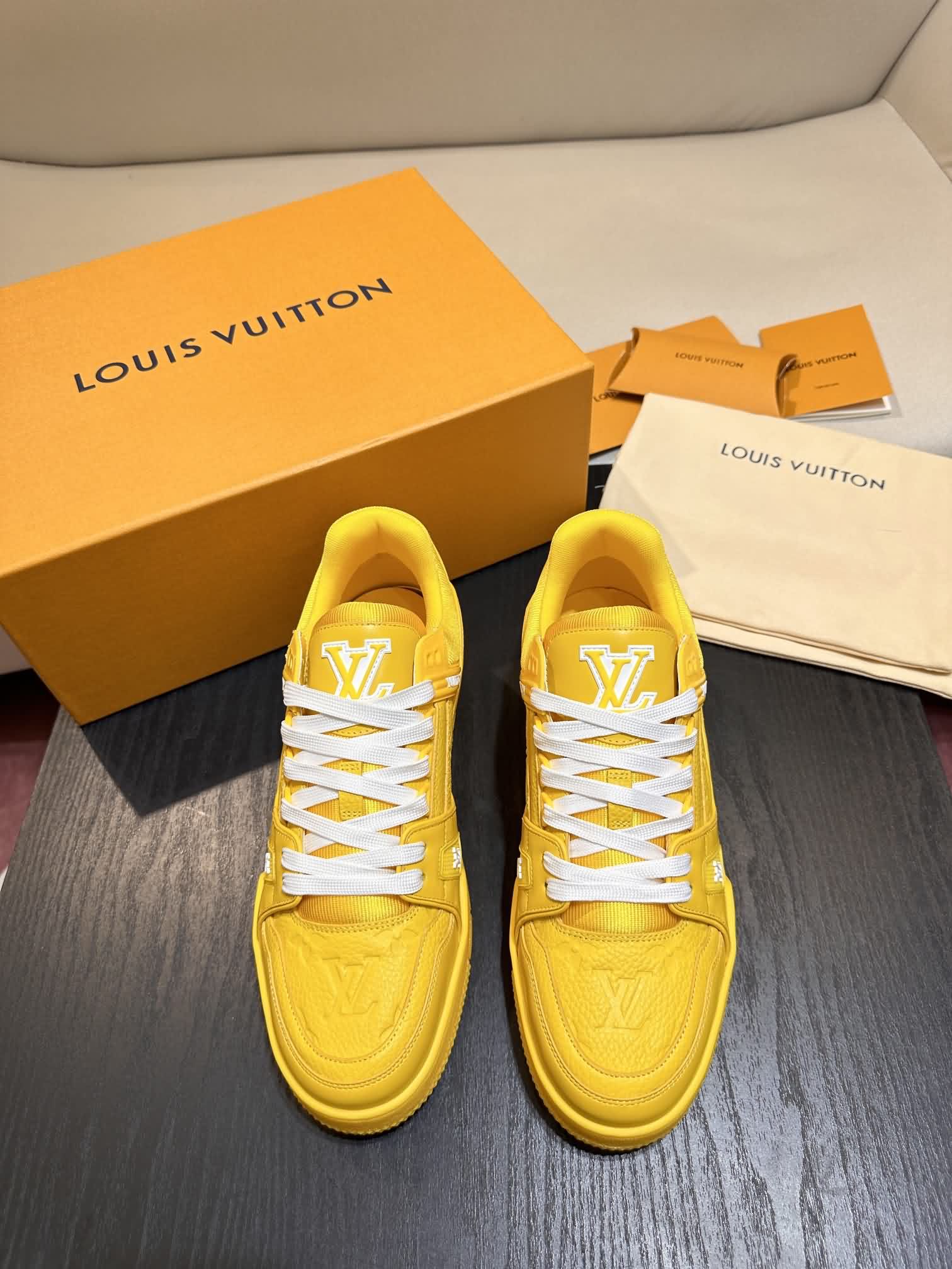 LV Trainer 運動鞋