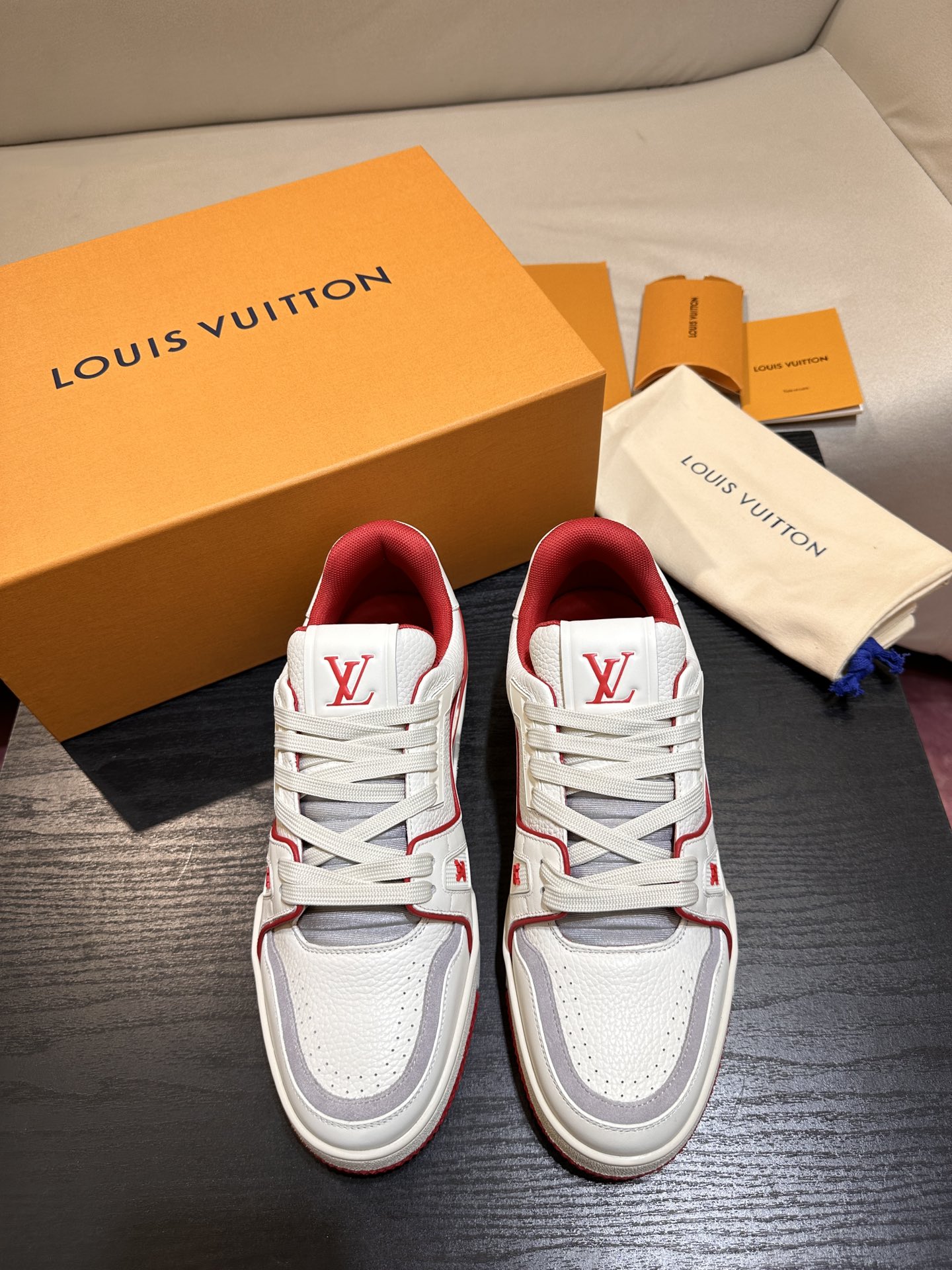 LV Trainer 運動鞋