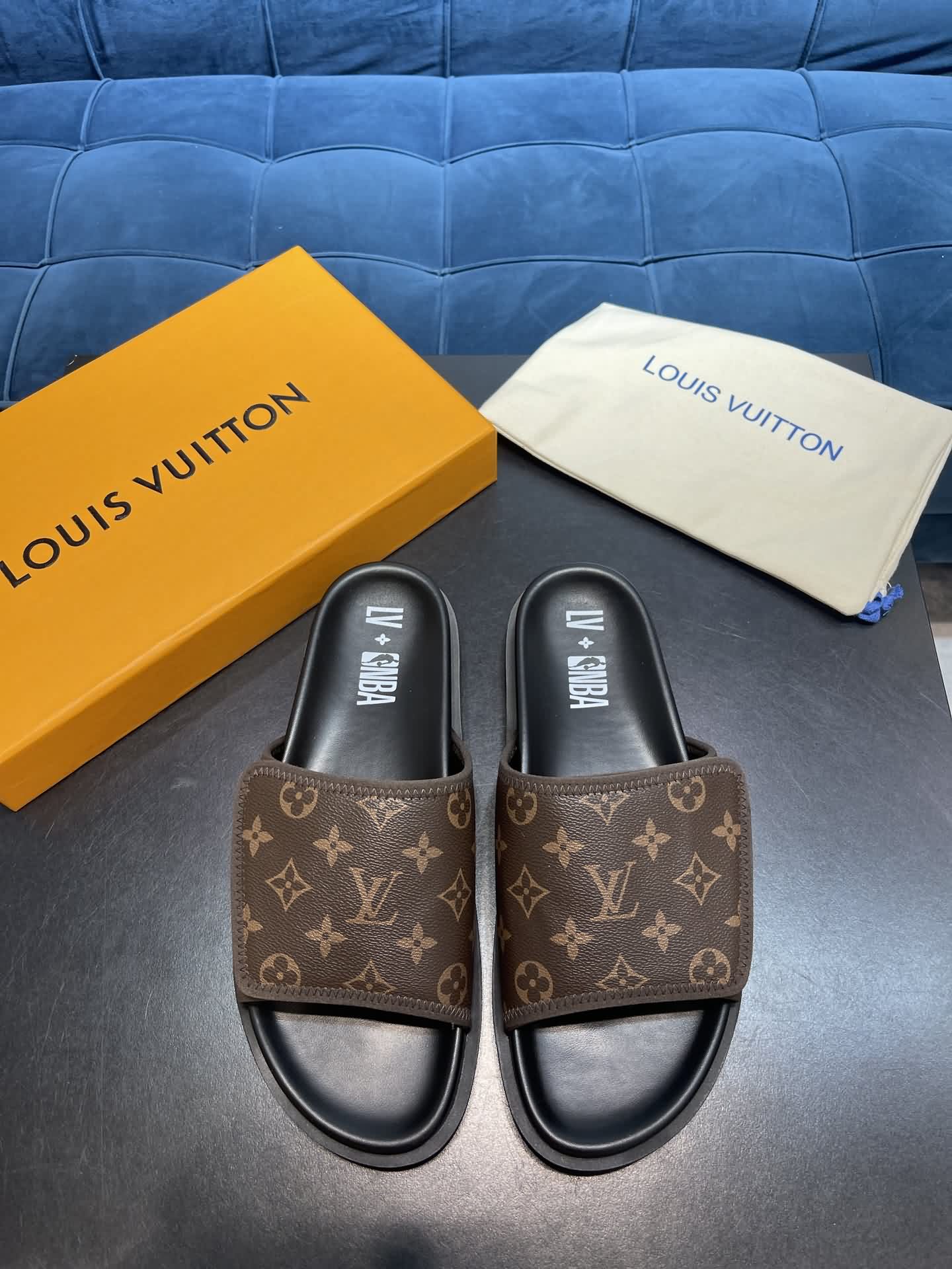 L奢品Trainer 涼拖鞋