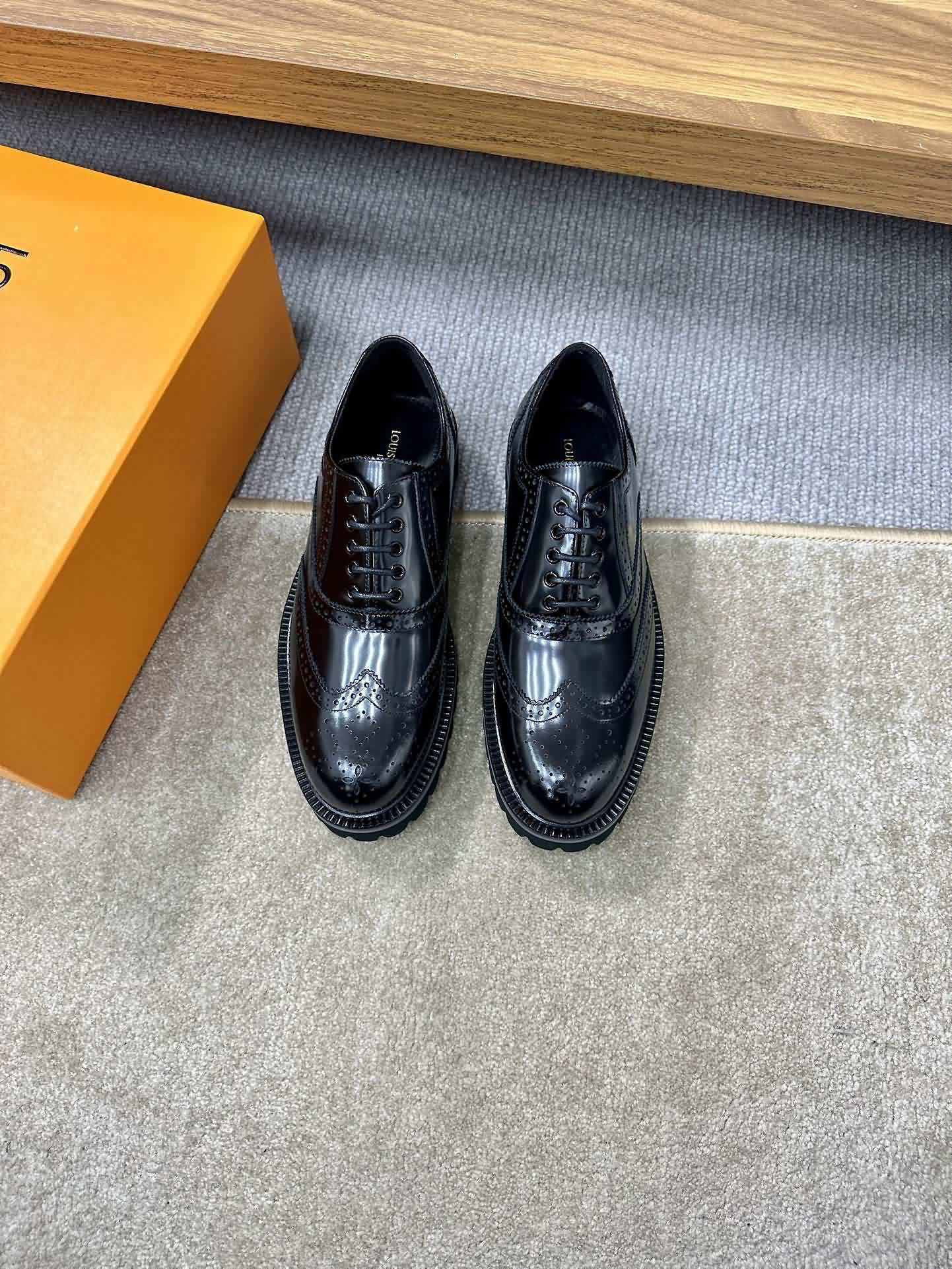 LOUIS*VUITTON（路易威登）男士正裝皮鞋