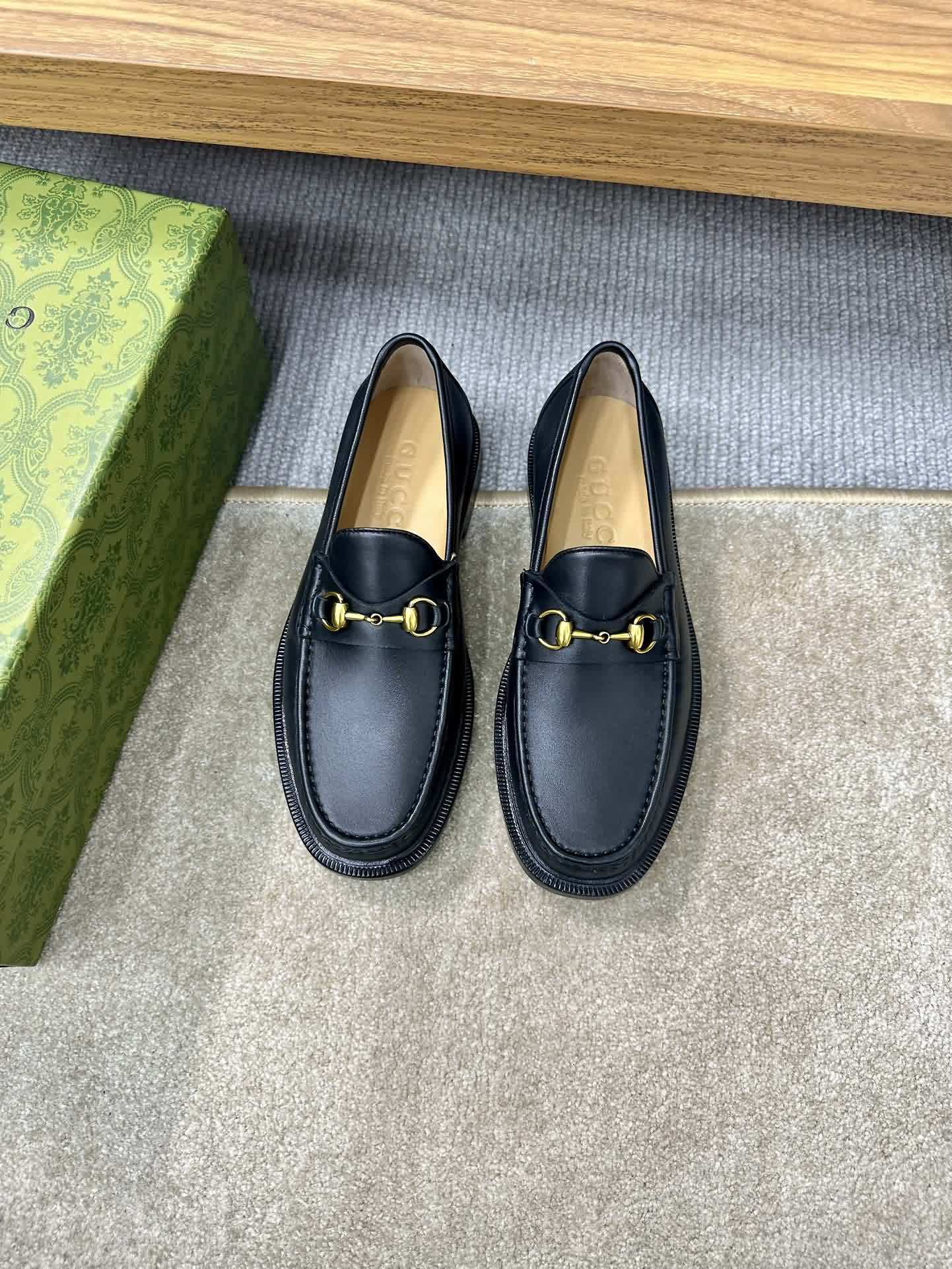 GUCCI（古奇）男士時尚休閒皮鞋