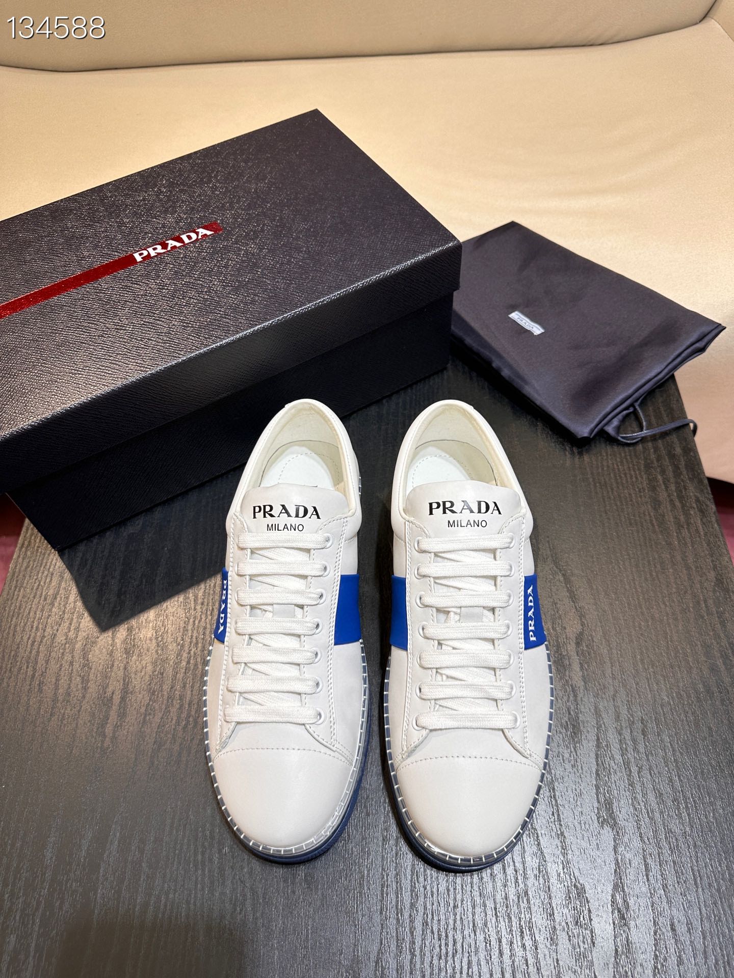 Prada PRAX 01運動鞋