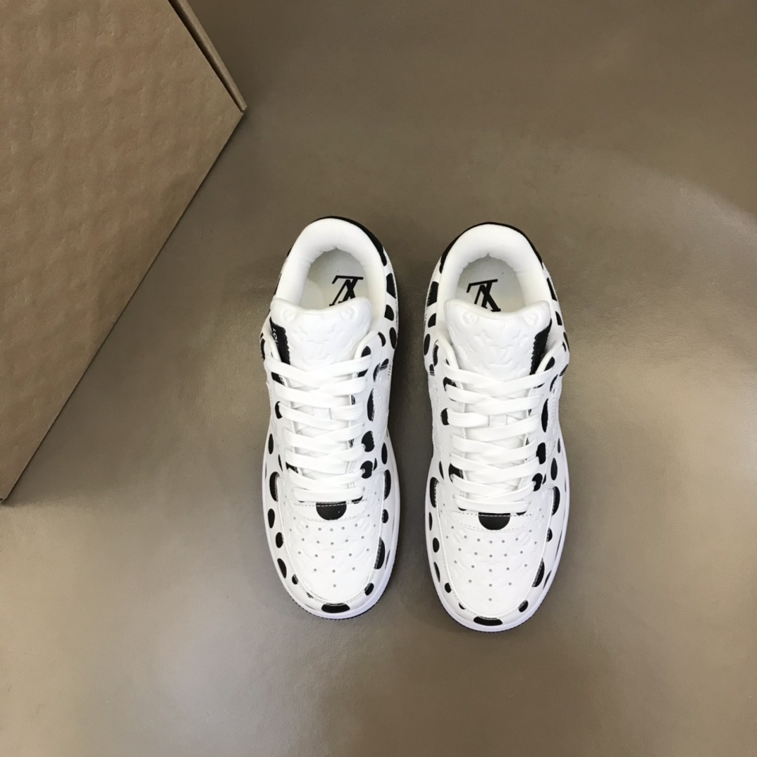 Loui* Vuitto* x OFF-WHITE x Nike 三方聯名