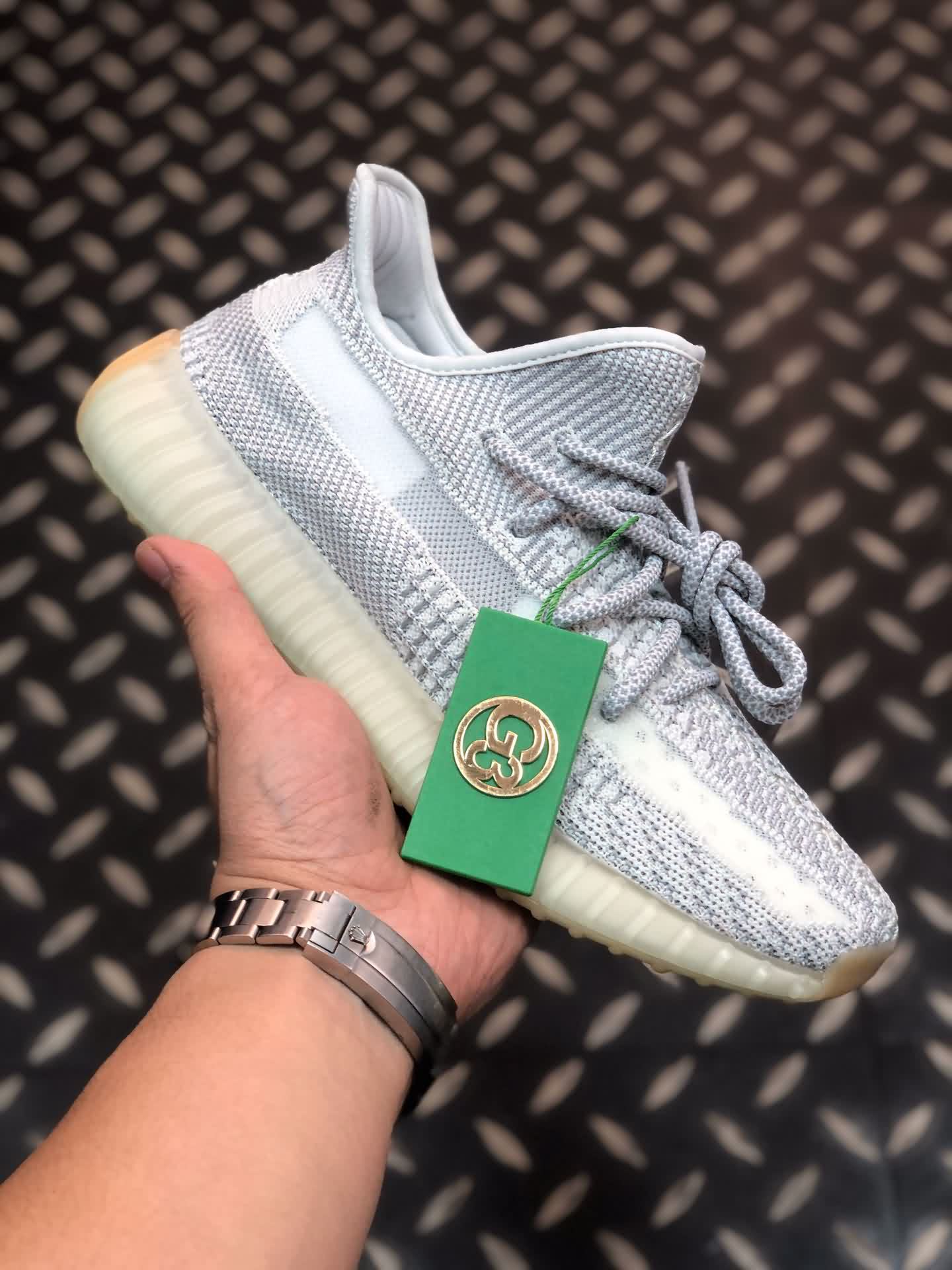 Adidas Yeezy 350 Boost V2  原織面精針織機鞋