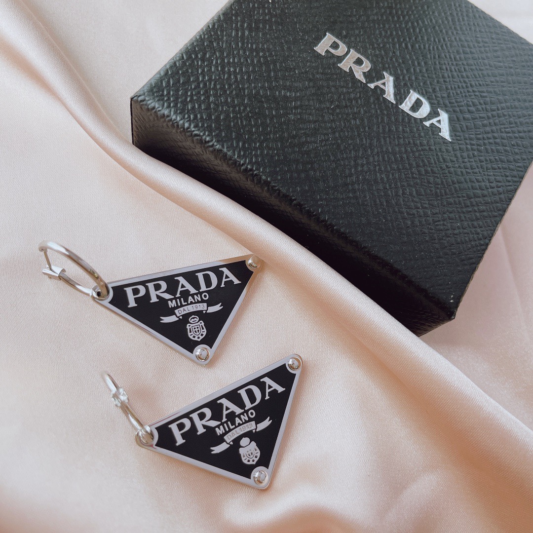 PRADA（普拉達） 耳環