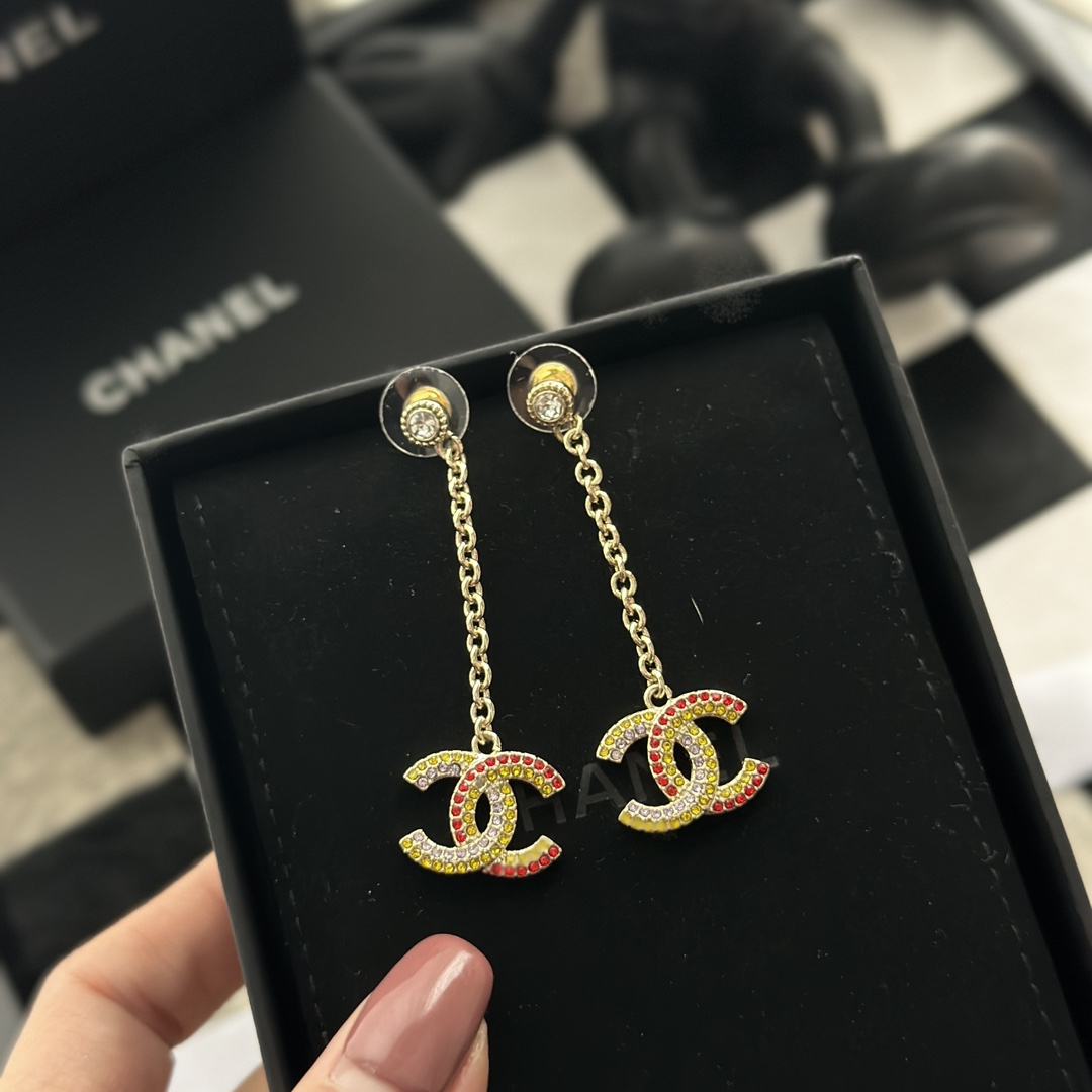 Chanel 23早春新品 耳釘