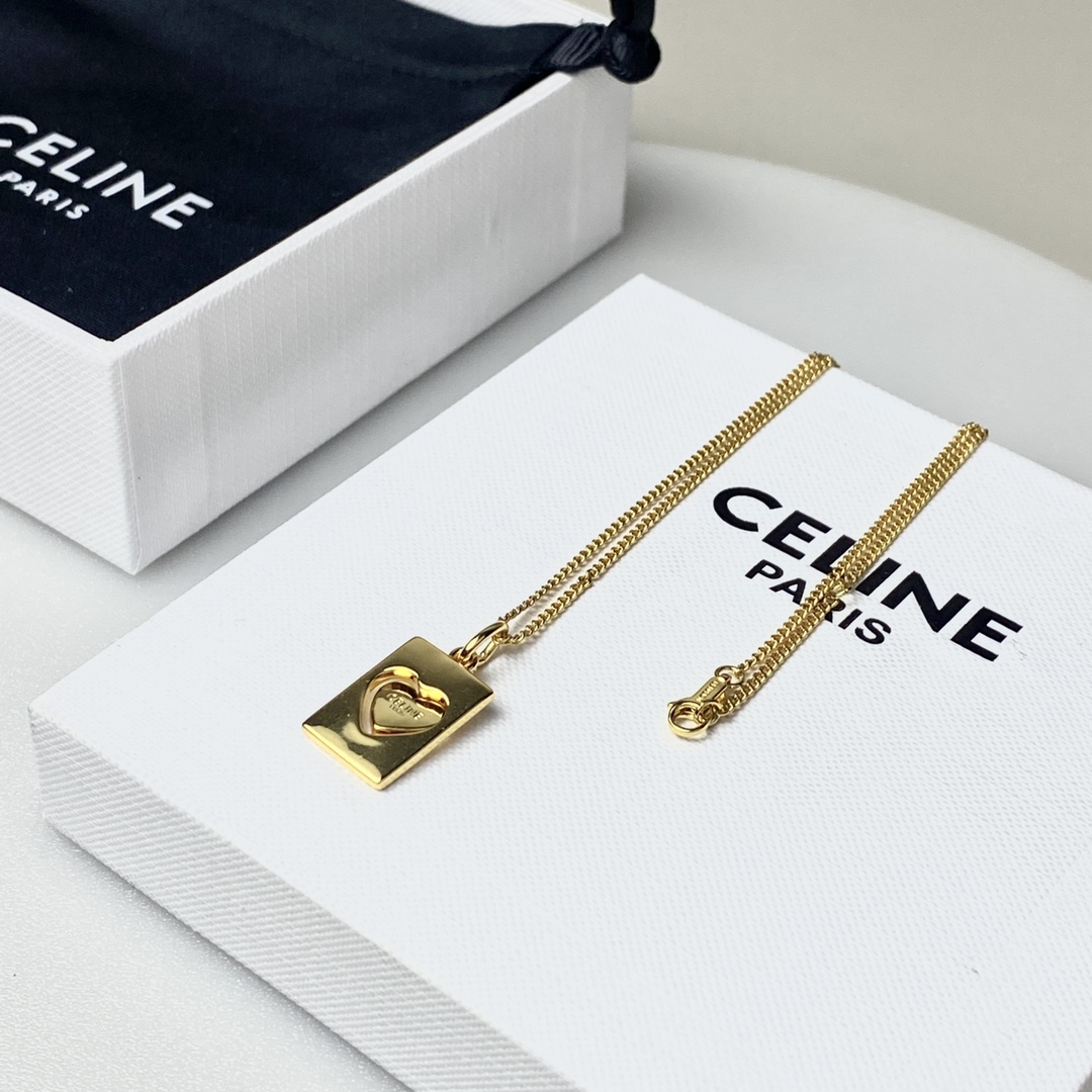 Celine塞林心項鏈