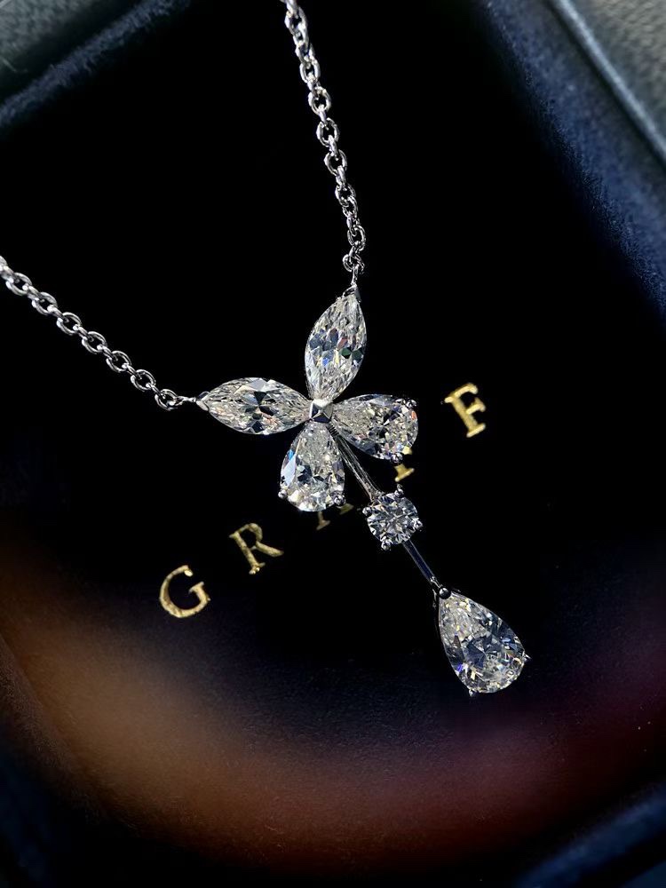 格拉芙 蝴蝶項鏈