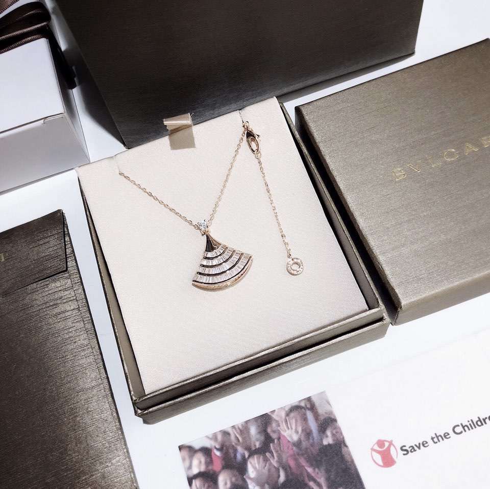 Bvlgari 寶格麗 四排鑽裙子項鏈