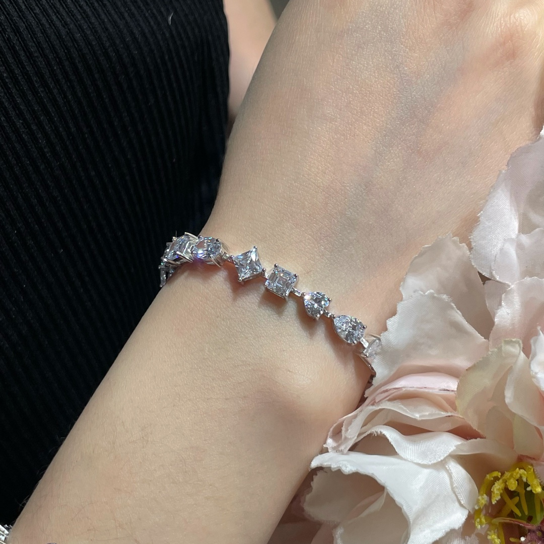 格拉夫異形鑽手鏈