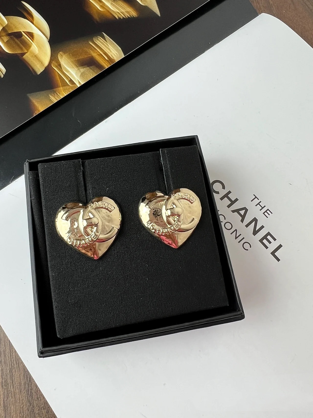 Chanel 小香2022爆款來襲 耳釘